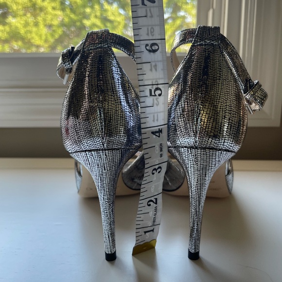 Jimmy Choo Emily 85 Metallic Silver Lizard Print Heels |  37.5 | Like New w/ Box - Picture 7 of 10